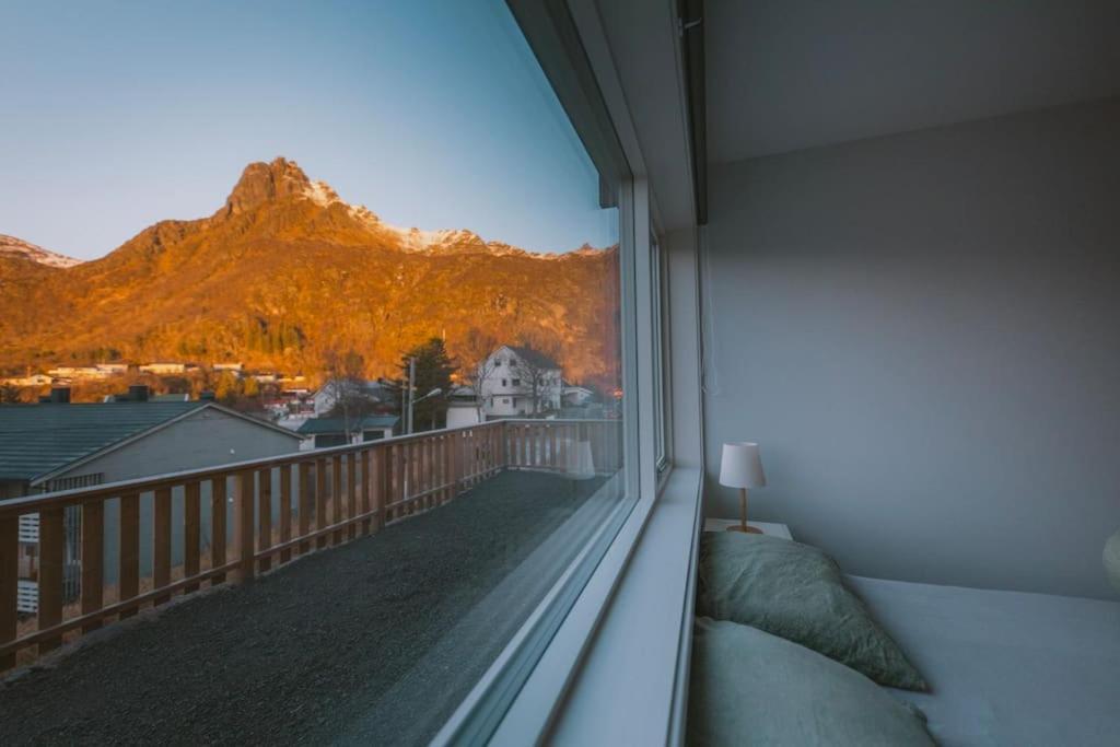 Leilighet I Nybygg Svolvær Kültér fotó